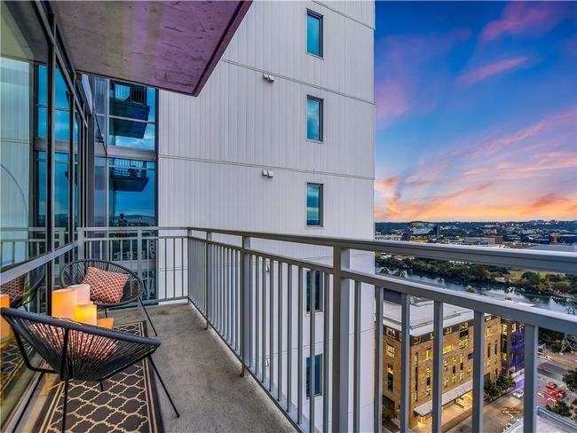 UNIT-1802 - 222 West Ave, Condo with 2 bedrooms, 2 bathrooms and null parking in Austin TX | Image 23
