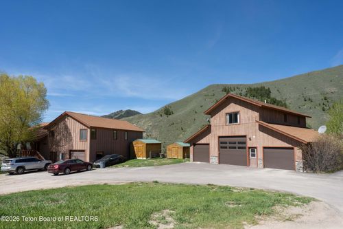 10750 Dora St, Jackson, WY, 83001 | Card Image