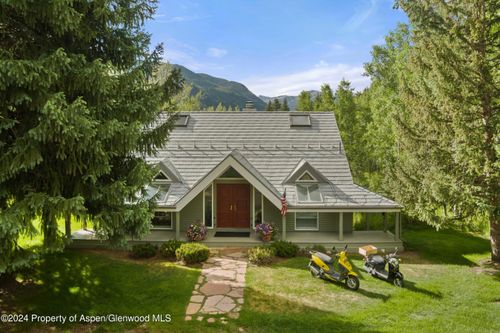 1500 S Ute Ave, Aspen, CO, 81611-2829 | Card Image