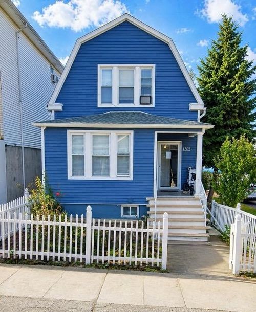 1507 81st St, North Bergen, NJ, 07047-4118 | Card Image