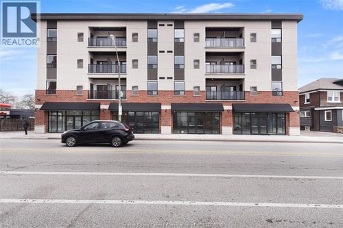 401-840 Wyandotte E, Windsor, ON, N9A3J6 | Card Image
