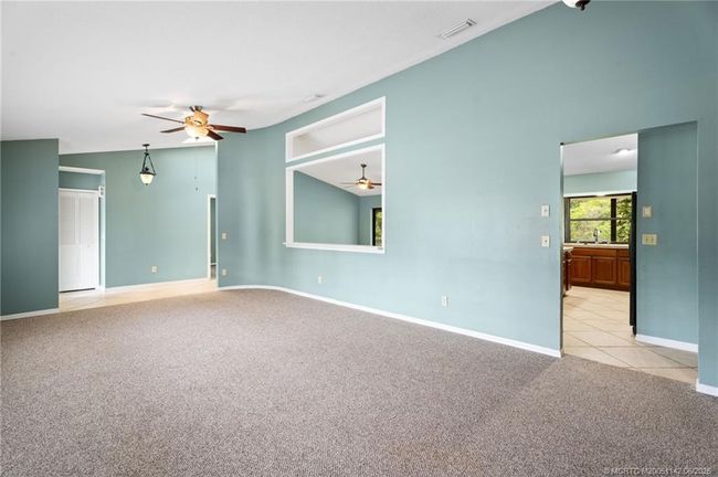 1339 Se Coral Reef St, House other with 3 bedrooms, 2 bathrooms and 2 parking in Port Saint Lucie FL | Image 21