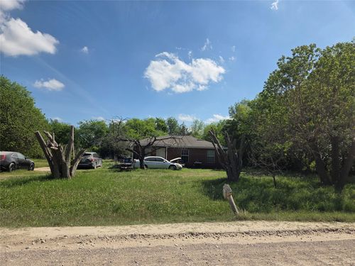 501 W Fannin St, Rice, TX, 75155-2508 | Card Image