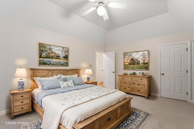 31-5-Wembley-Ct-2056570_31 - Bedroom - F | Image 12