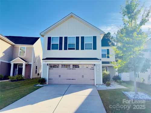 5147 Downhaul Dr, Charlotte, NC, 28269-3588 | Card Image