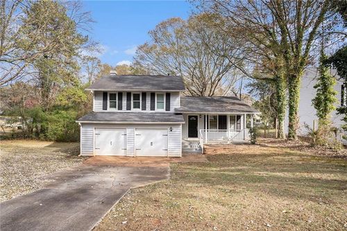 676 Tarkington Rd S, Stone Mountain, GA, 30088-1633 | Card Image