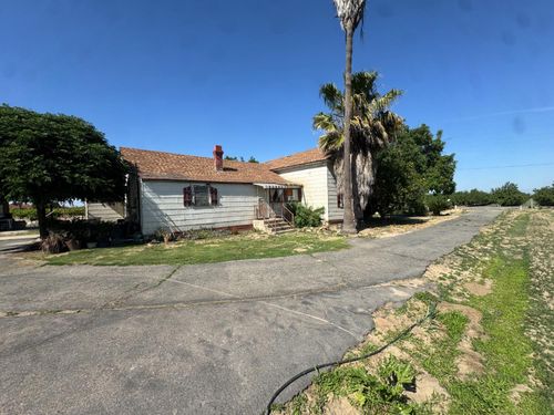 8138 S Kenneth Avenue, Fowler, CA, 92625 | Card Image