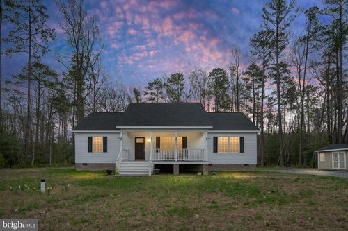 300 River Oaks Rd, Center Cross, VA, 22437-2093 | Card Image