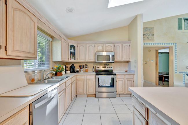 2654 Sw Cadet Cir, House other with 4 bedrooms, 4 bathrooms and null parking in Port St. Lucie FL | Image 10