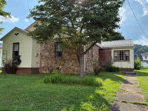 159 Camden Avenue, Buckhannon, WV, 26201 | Card Image