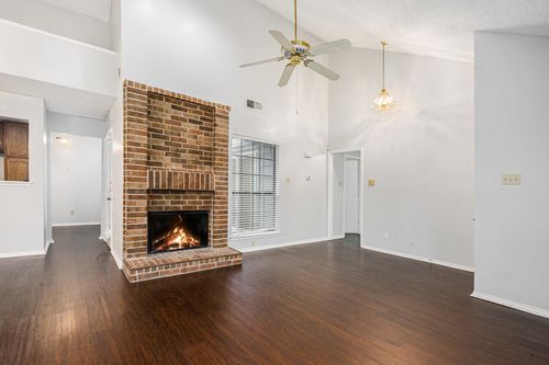10627 Tall Oak Dr, Fort Worth, TX, 76108-3755 | Card Image
