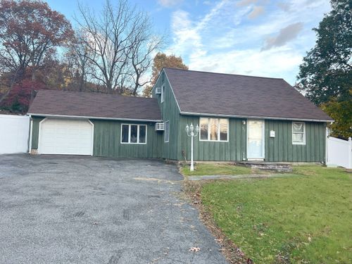 37 Old Barn Rd S, Stamford, CT, 06905-4114 | Card Image