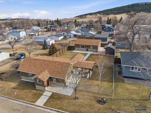 1820 Pine St, sturgis, SD, 57785-2326 | Card Image