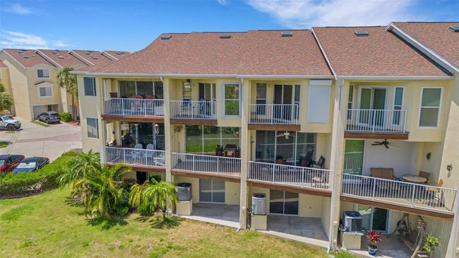 Back balconies with Waterviews on 3 levels | Image 62