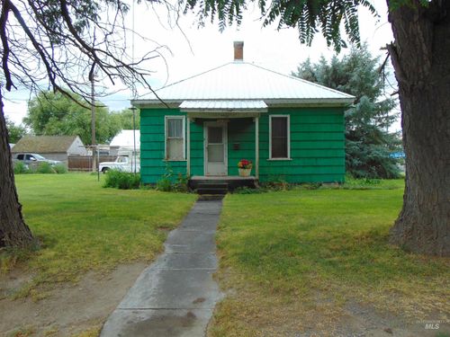 233 Glenn St S, Vale, OR, 97918-1331 | Card Image