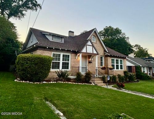 138 Desoto Pl, Macon, GA, 31204-2812 | Card Image