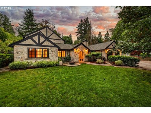 1724 Oak St, Lake Oswego, OR, 97034-4624 | Card Image
