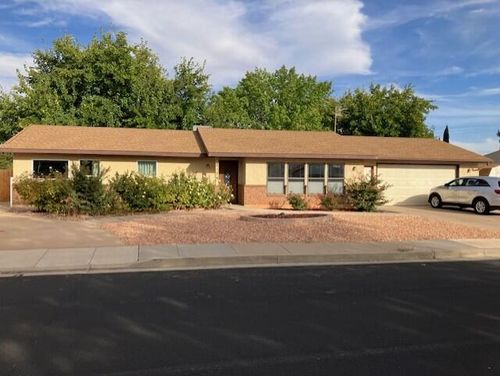 3174 Crestview Dr, Santa Clara, UT, 84765-5117 | Card Image