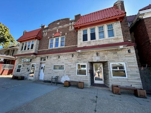 3421 W State St, Milwaukee, WI, 53208-3358 | Card Image