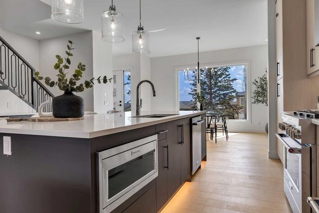 42 Collingwood Place Nw, House other with 5 bedrooms, 4 bathrooms and 2 parking in Calgary AB | Image 14