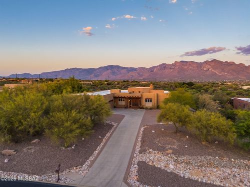 10148 N Wild Creek Drive, Oro Valley, AZ, 85742 | Card Image