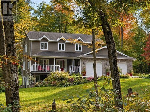 157 Glen Fiddish Rd, Markdale, ON, N0C1H0 | Card Image
