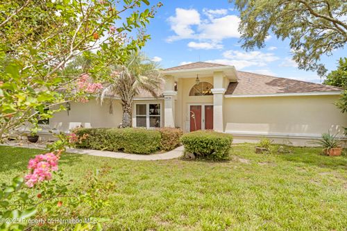 14636 Linden Dr, Spring Hill, FL, 34609-9076 | Card Image