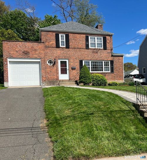 110 Ballard Drive, West Hartford, CT, 06119 | Card Image