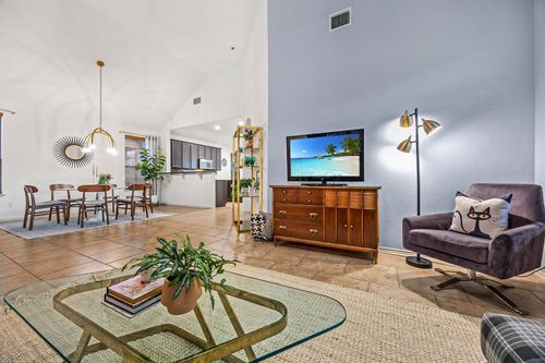 10137 Milla Cir, Austin, TX, 78748-3908 | Card Image