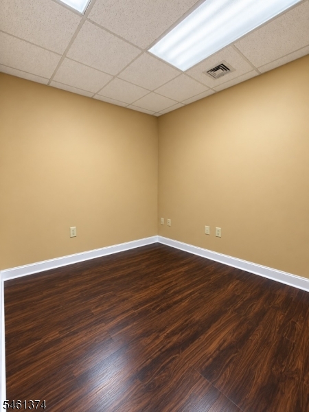 Residential Lease in Hillsborough Twp. 3