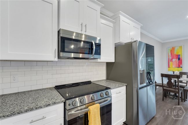 100 Stafford Loop, Townhouse with 3 bedrooms, 3 bathrooms and null parking in Richmond Hill GA | Image 4