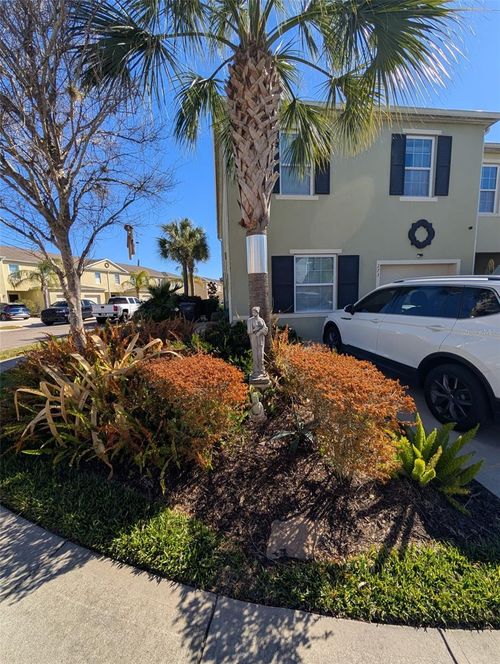 273 Arbor Lakes Dr, DAVENPORT, FL, 33896-8168 | Card Image