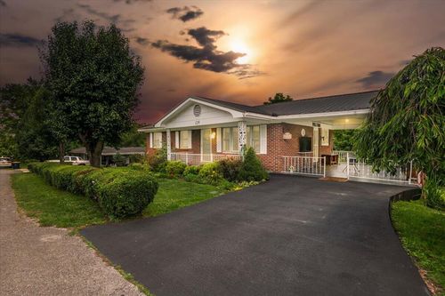 129 Mullins St, Livingston, KY, 40445 | Card Image