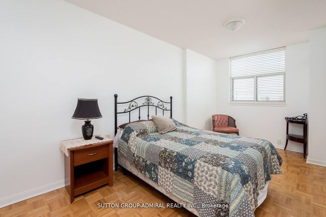 509 - 2504 Rutherford Rd, Condo with 2 bedrooms, 2 bathrooms and 1 parking in Concord ON | Image 10