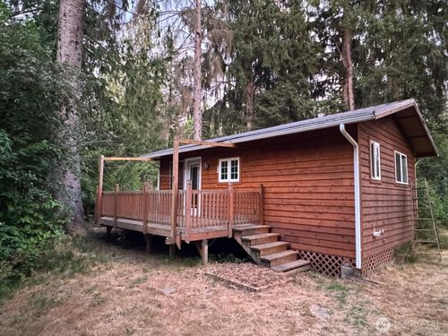 9962 Rustic Ln, Sedro Woolley, WA, 98284-7504 | Card Image