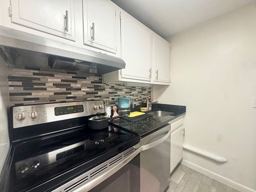 apt-21-1643 Cambridge St, Cambridge, MA, 02138-4340 | Card Image