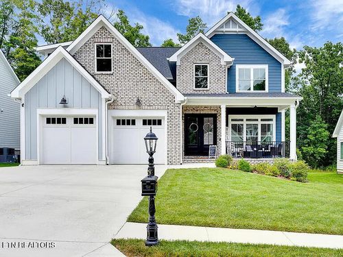 9447 Silver Stone Ln, Ooltewah, TN, 37363-3006 | Card Image