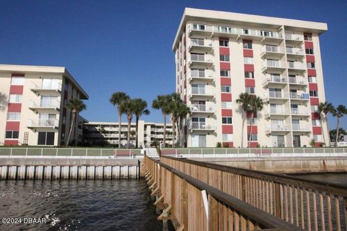 375-2711 N Halifax Ave, DAYTONA BEACH, FL, 32118-3100 | Card Image