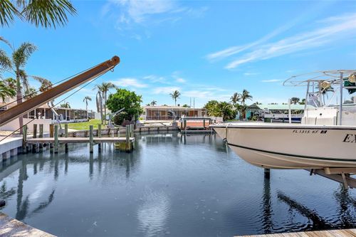 4216 Royal Palm Dr, Bradenton, FL, 34210-1313 | Card Image