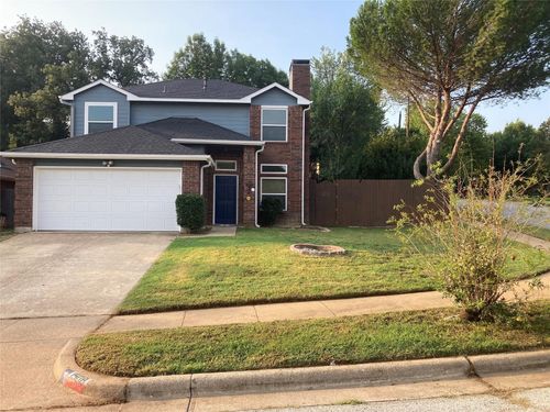1508 Bennington Ct, Grapevine, TX, 76051-6611 | Card Image