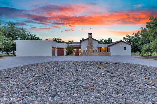 1590 Vinton Rd, Anthony, NM, 88021-8506 | Card Image