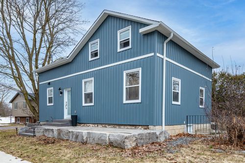 1043 Queens Bush Rd, Wellesley, ON, N0B2T0 | Card Image