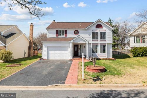 10283 Long Hill Ct, MANASSAS, VA, 20110-6161 | Card Image