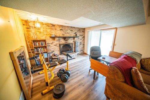 512 4th Ave Ne, Byron, MN, 55920-1454 | Card Image