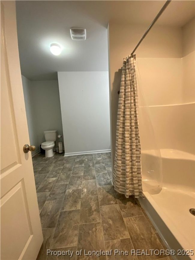 4671 Revelstroke Rd, House other with 5 bedrooms, 3 bathrooms and null parking in Hope Mills NC | Image 16