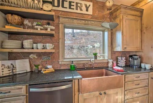 356 Little Creek Lane, Broken Bow, OK, 74728 | Card Image