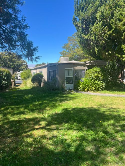 154 Chiquita Camino None, Sonoma, CA, 95476 | Card Image