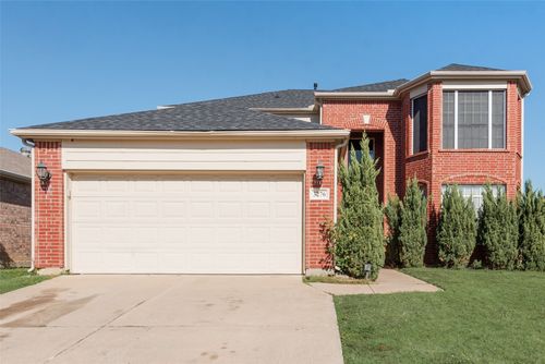 3276 Raleigh Dr, Fort Worth, TX, 76123-2080 | Card Image