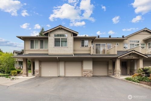 x1-15325 Se 155th Pl, Renton, WA, 98058-6323 | Card Image