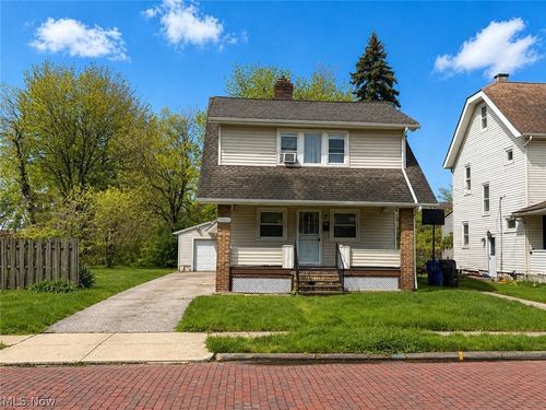 15002 Upton Ave, Cleveland, OH, 44110-1749 | Card Image
